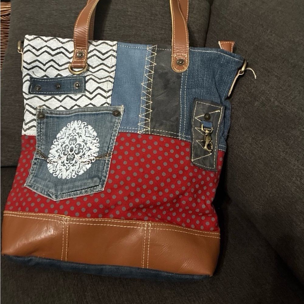 Patchwork Tote Bag With Brown And Red Accents, Sh… - image 3
